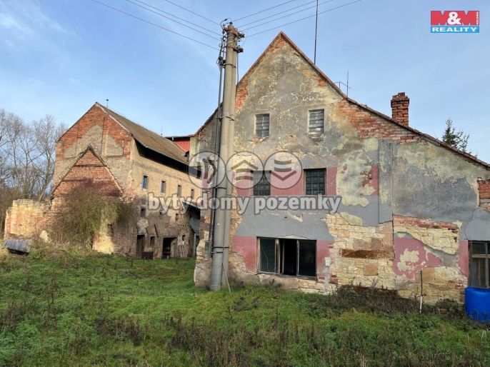 Prodej, Zemědělská usedlost, Pnětluky