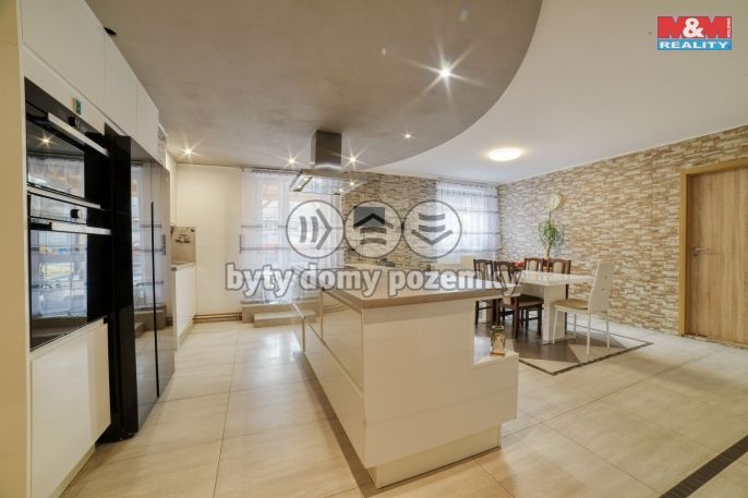 Prodej, Rodinný dům, Planá