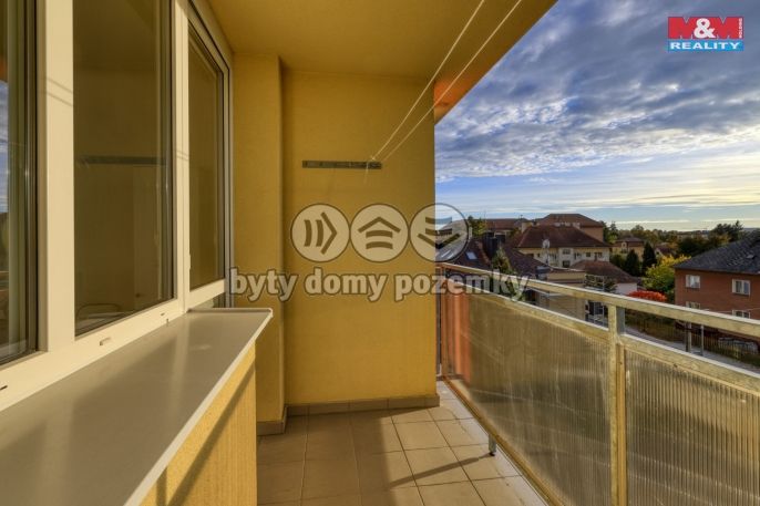 Pronájem, Byt 1+kk, Dobřany