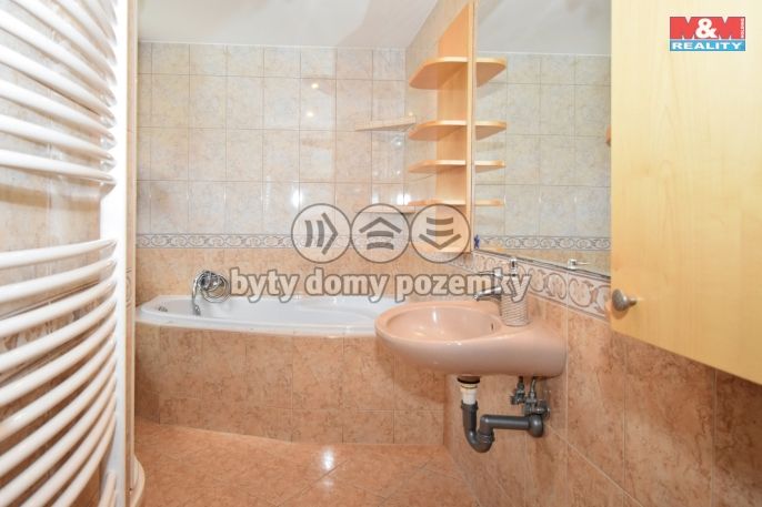 Pronájem, Rodinný dům, Spálov