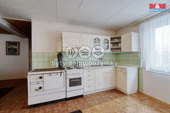 Prodej, Rodinný dům, Bezvěrov