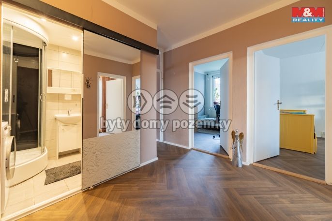 Prodej, Byt 4+1, Aš