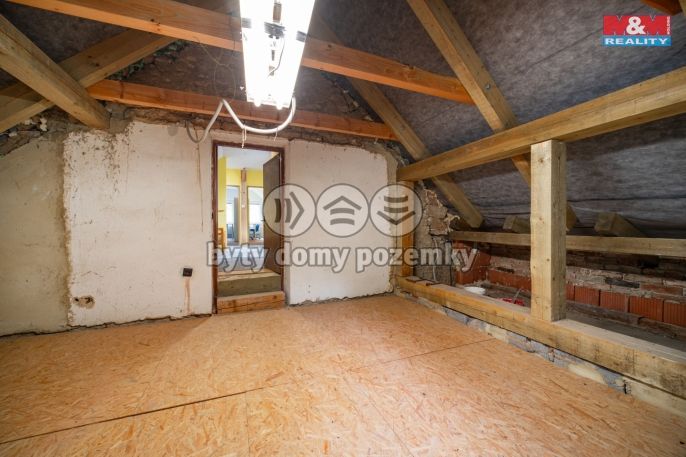Prodej, Rodinný dům, Pohledy