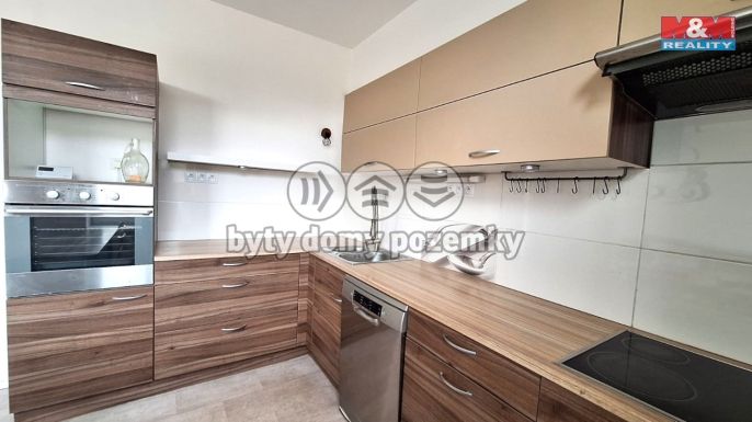 Pronájem, Byt 4+1, Nový Bor