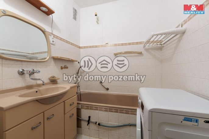 Prodej, Byt 2+1, Ostrov