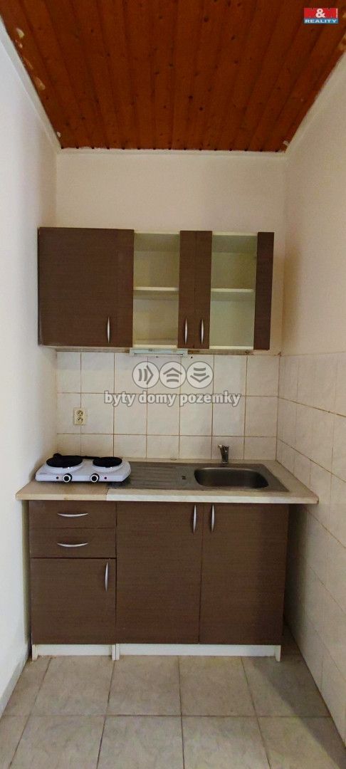 Pronájem, Byt 1+kk, Jaroměř