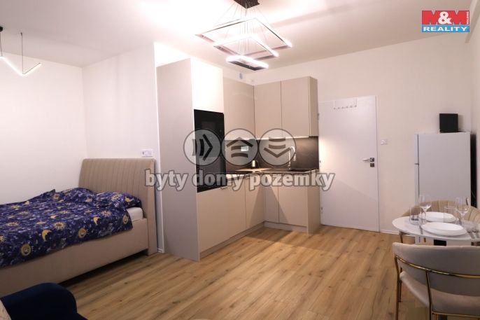 Prodej, Byt 1+kk, Praha