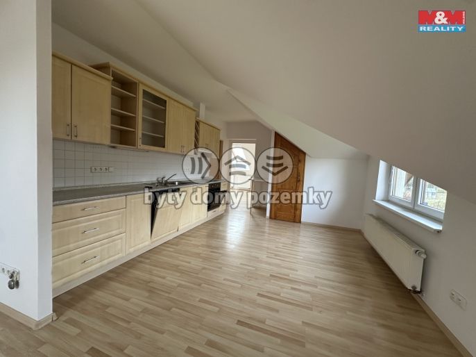 Pronájem, Byt 4+kk, Dobruška