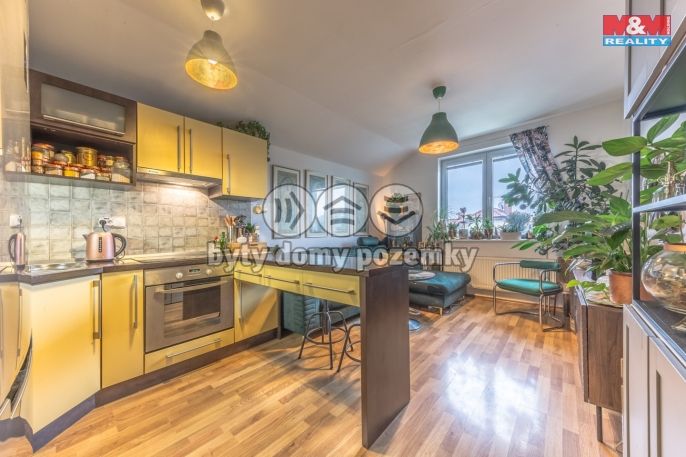 Prodej, Byt 2+kk, Hostivice