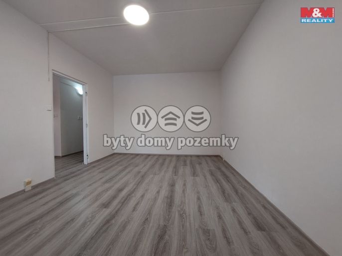 Pronájem, Byt 1+1, Klášterec nad Ohří