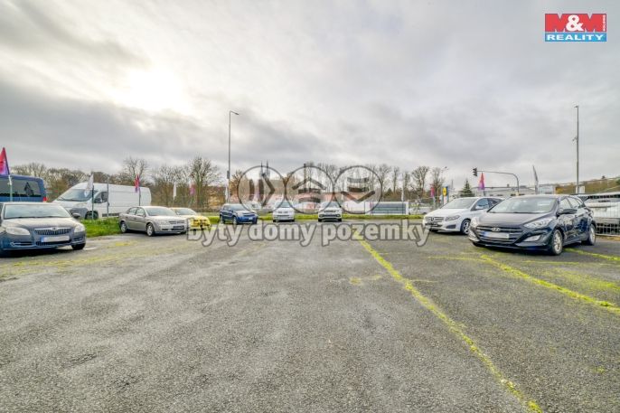 Pronájem, Obchod a služby, Cheb