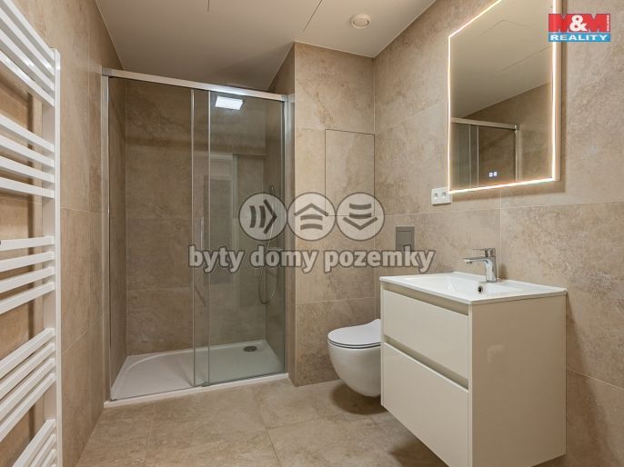 Pronájem, Byt 1+kk, Benešov