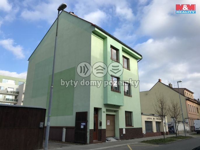 Pronájem, Byt 1+kk, Pardubice