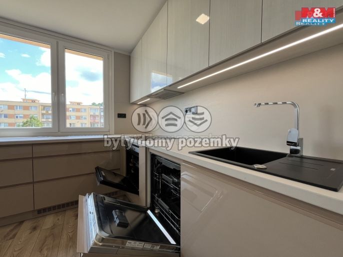 Pronájem, Byt 3+kk, Ústí nad Labem