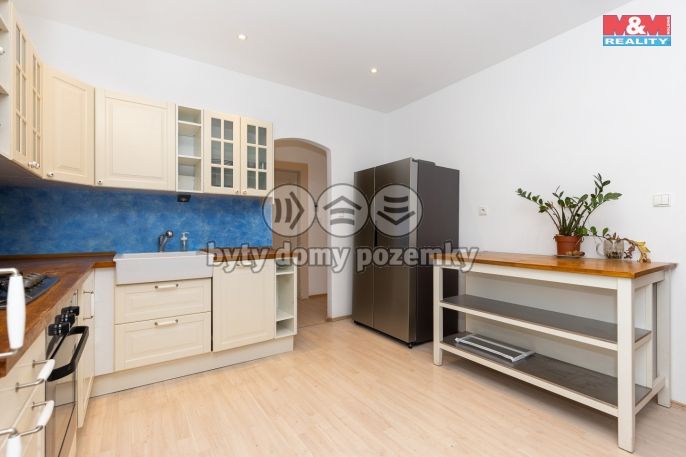 Pronájem, Byt 4+kk, Pardubice