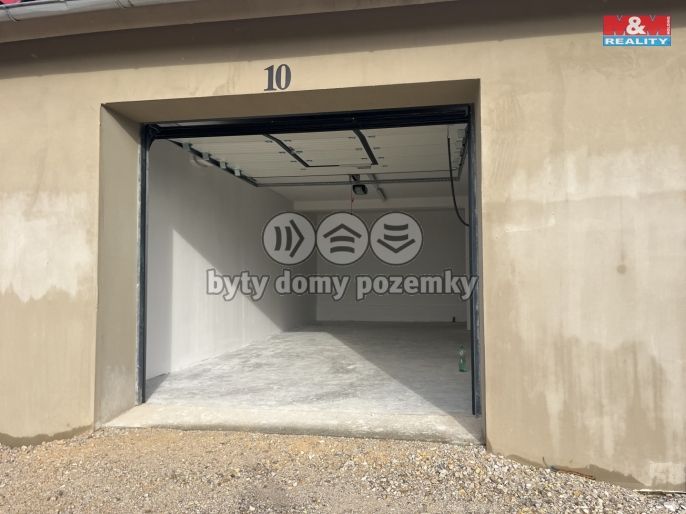 Pronájem, Garáž, Újezdec