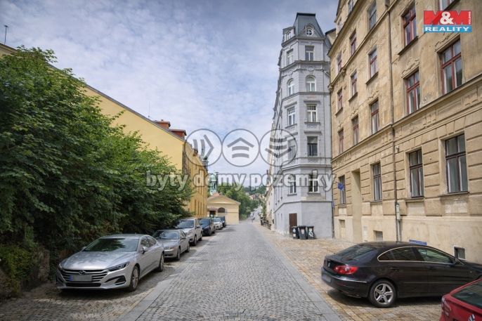 Prodej, Byt 1+1, Karlovy Vary