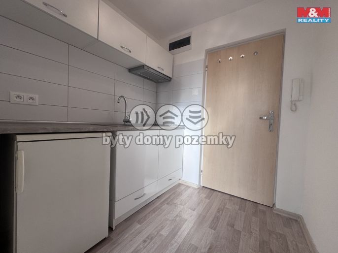 Pronájem, Byt 1+1, Brušperk