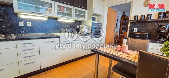 Prodej, Byt 3+1, Pardubice