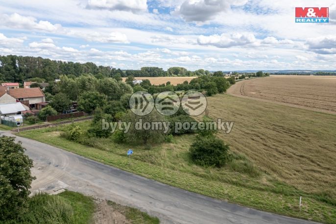 Prodej, Zahrada, Oplocany