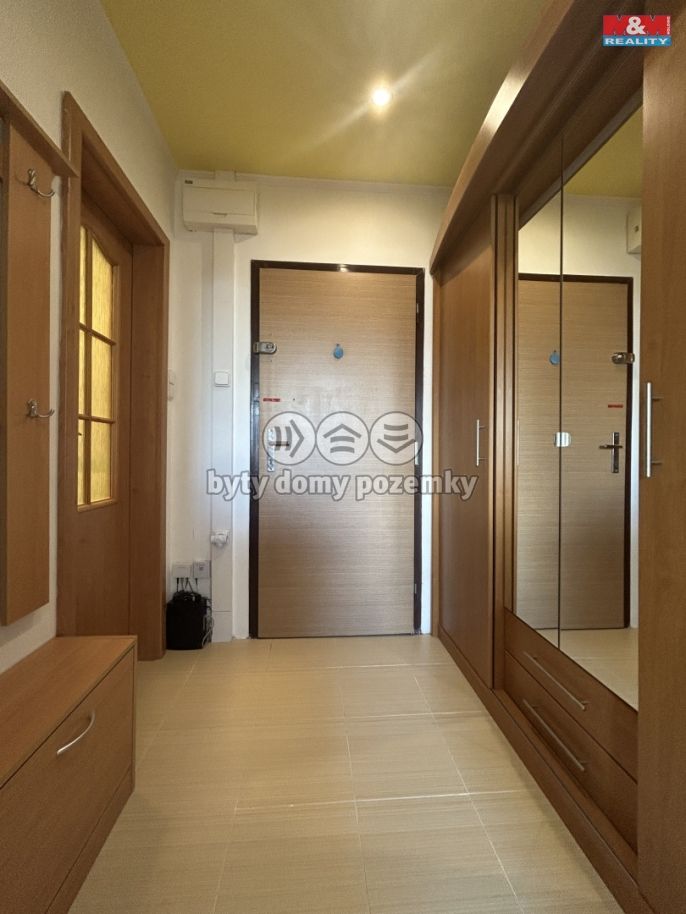 Pronájem, Byt 1+kk, Ústí nad Labem