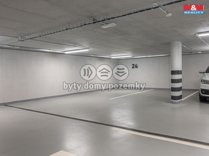 Pronájem, Garážové stání, Benešov