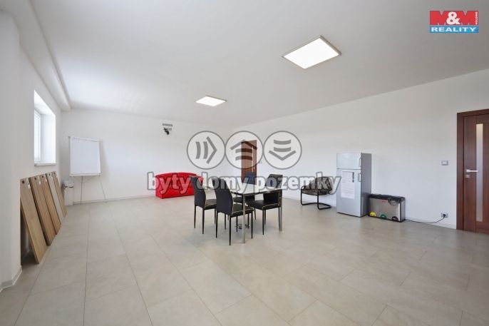 Prodej, Obchodní objekt, Zbraslavice