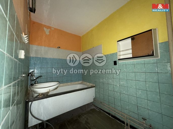 Prodej, Byt 3+1, Chomutov