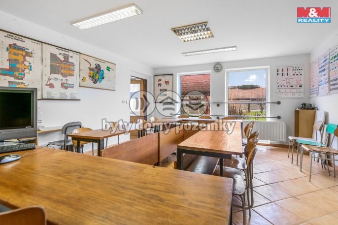 Pronájem, Obchodní objekt, Mělník