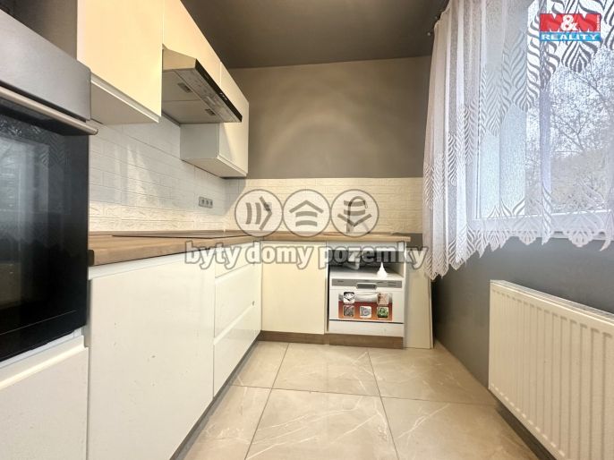 Prodej, Byt 3+1, Chomutov