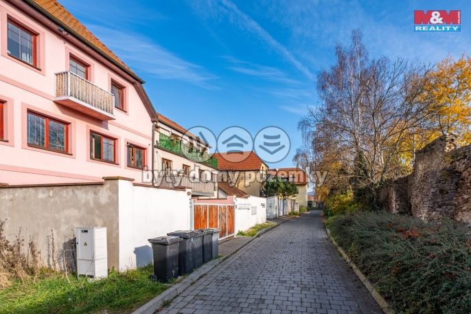 Prodej, Byt 1+kk, Beroun