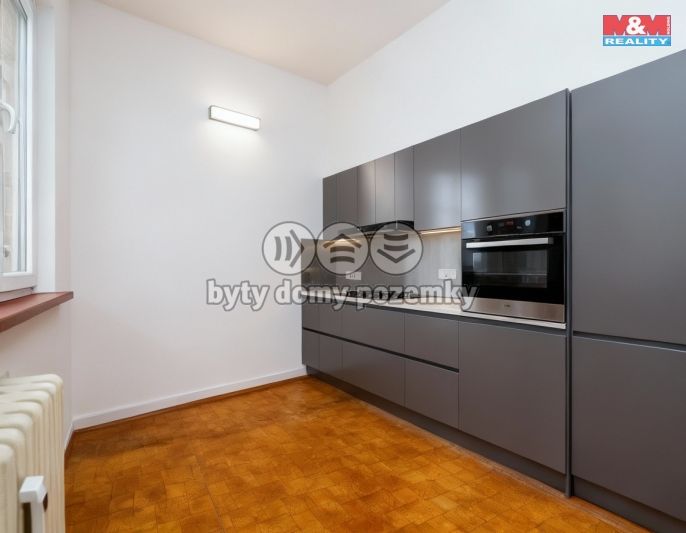 Prodej, Byt 1+1, Hradec Králové