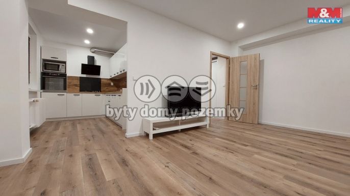 Pronájem, Byt 1+1, Třinec