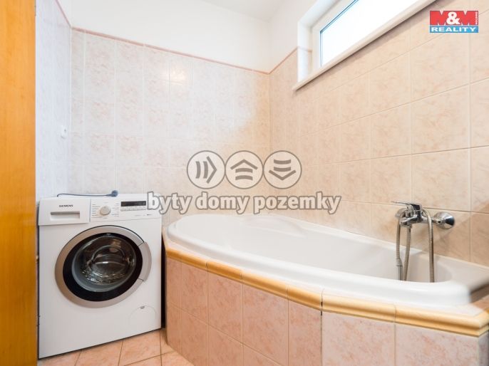 Pronájem, Byt 1+kk, Praha