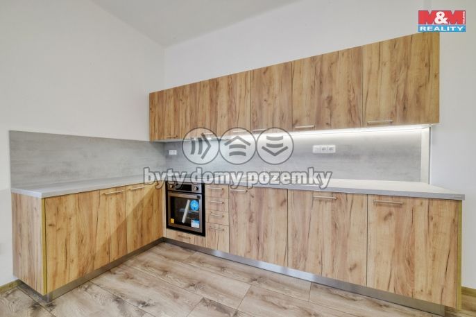 Prodej, Nájemní dům, Luby