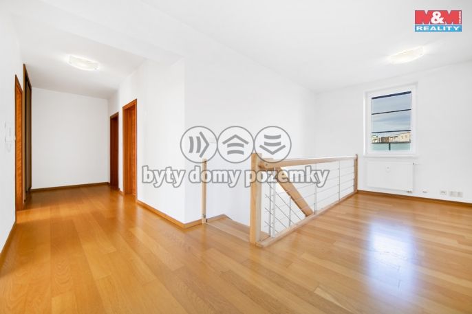 Pronájem, Byt 4+kk, Plzeň