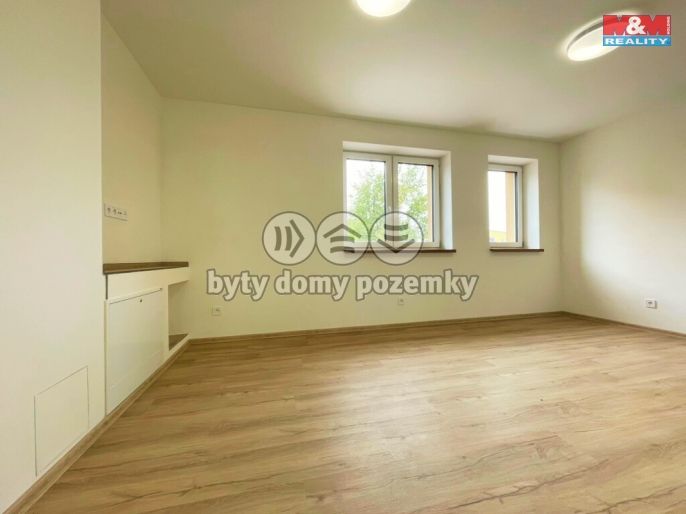 Pronájem, Byt 1+kk, Hlučín