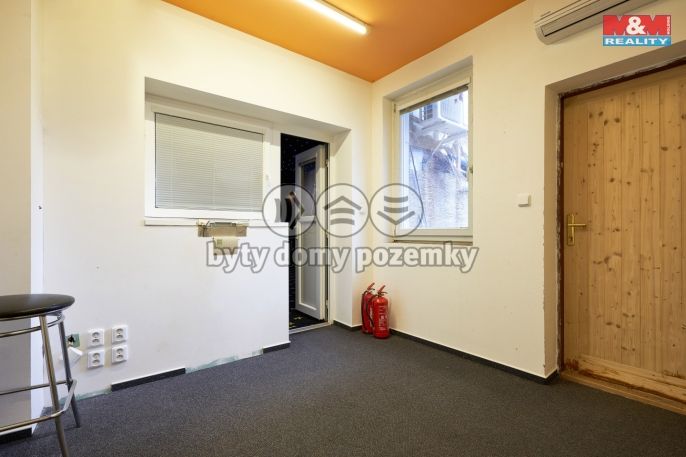 Pronájem, Obchod a služby, Uherský Brod