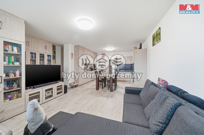 Prodej, Byt 2+kk, Pardubice