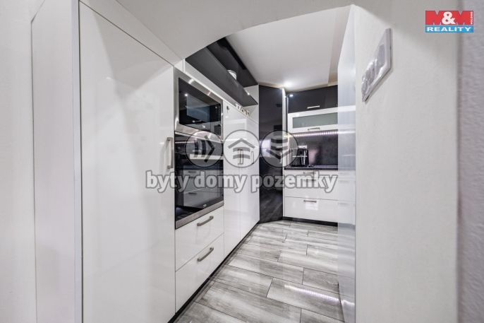 Prodej, Rodinný dům, Okounov