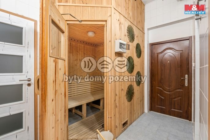 Pronájem, Byt 1+1, Chlumec