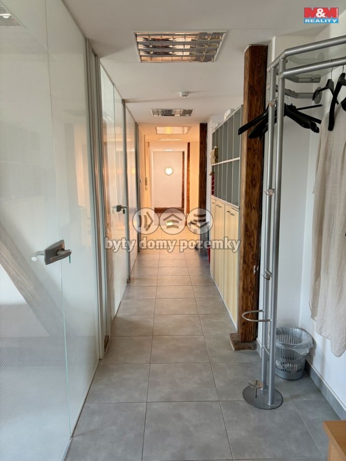 Pronájem, Kancelářský prostor, Pardubice