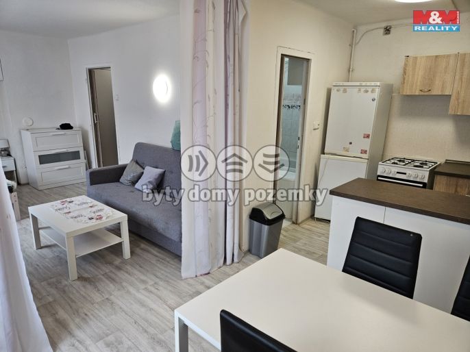 Pronájem, Byt 2+kk, Nové Strašecí