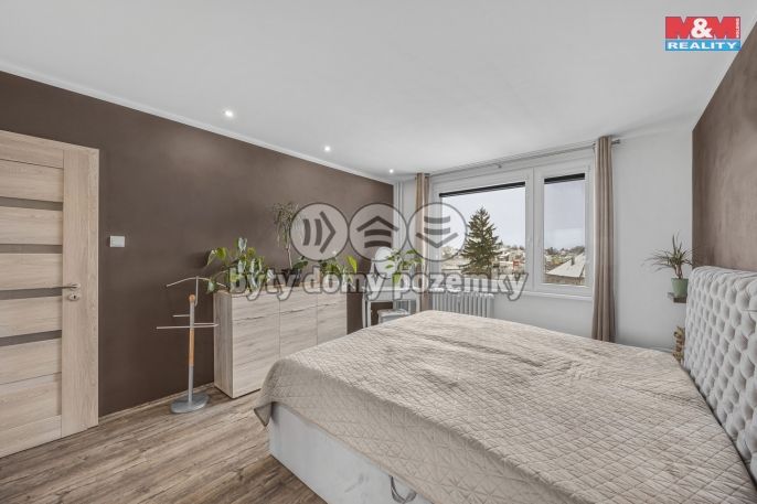 Prodej, Byt 4+1, Holice