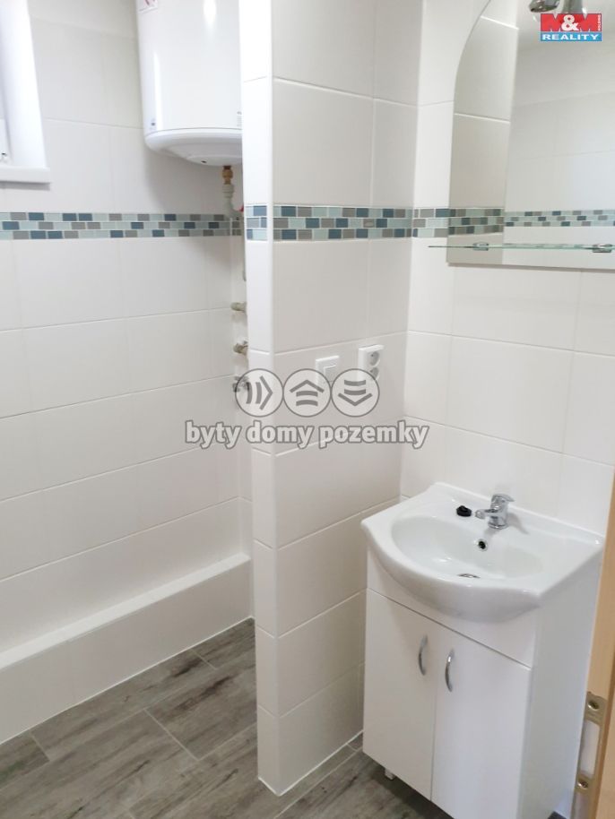 Pronájem, Byt 1+kk, Otrokovice