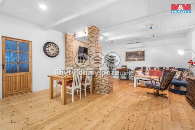 Prodej, Byt 4+1, Velvary