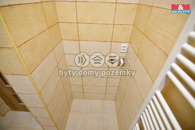 Pronájem, Byt 1+1, Děčín