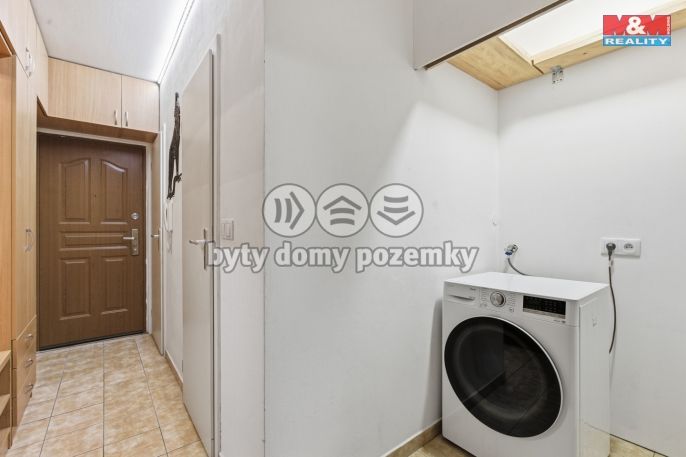 Pronájem, Byt 2+1, Nupaky