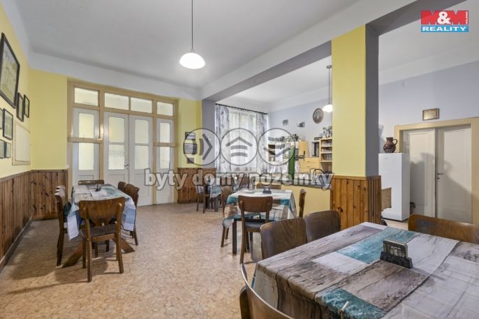 Prodej, Obchod a služby, Žlebské Chvalovice