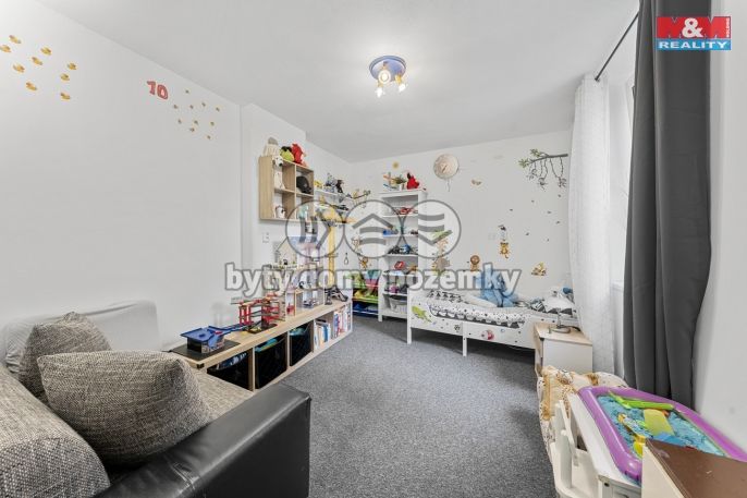 Prodej, Byt 4+1, Děčín